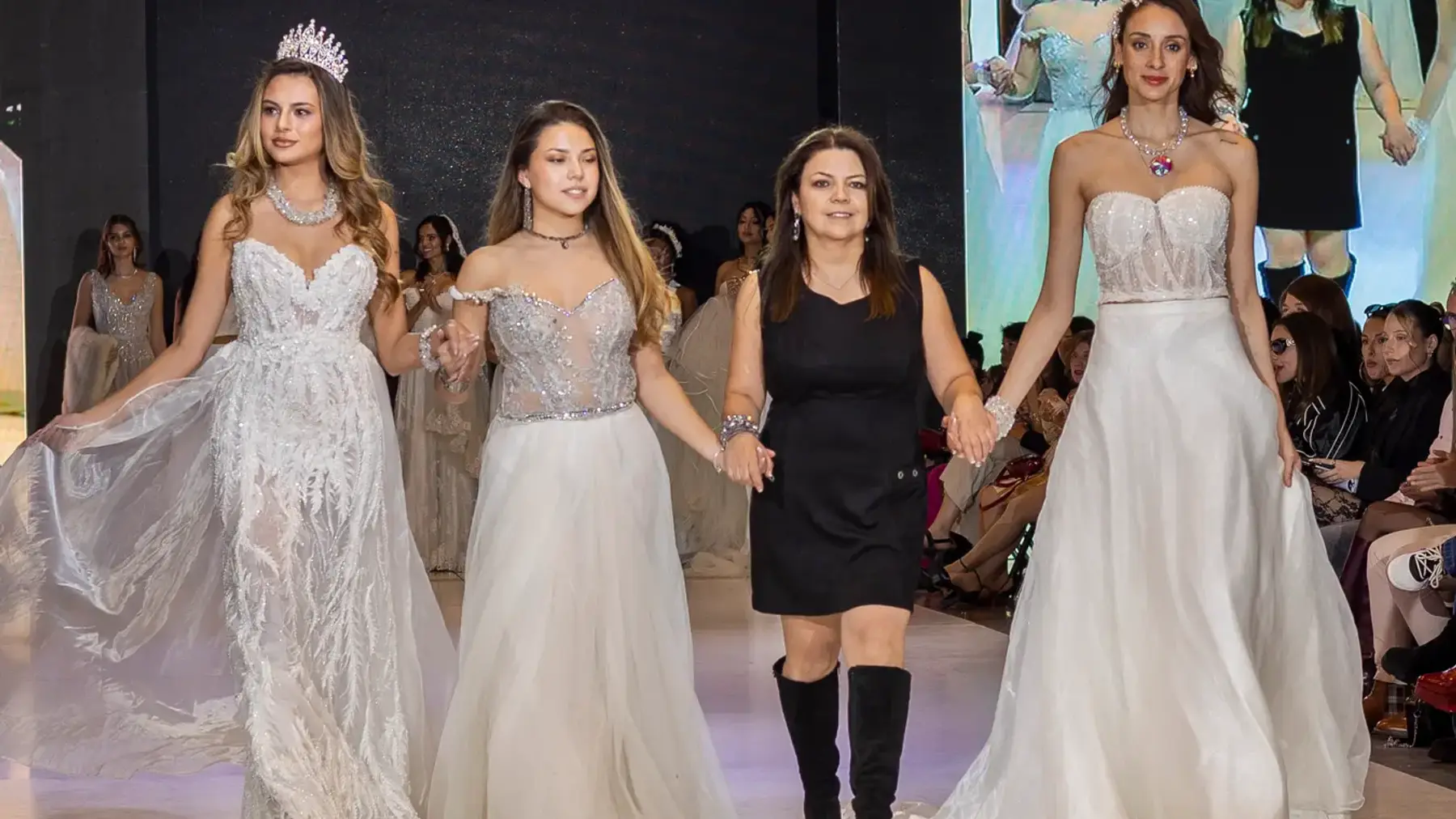 Final de desfile en Chile Fashion Week